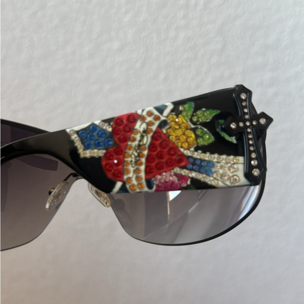 NWOT Ed Hardy Sunglasses